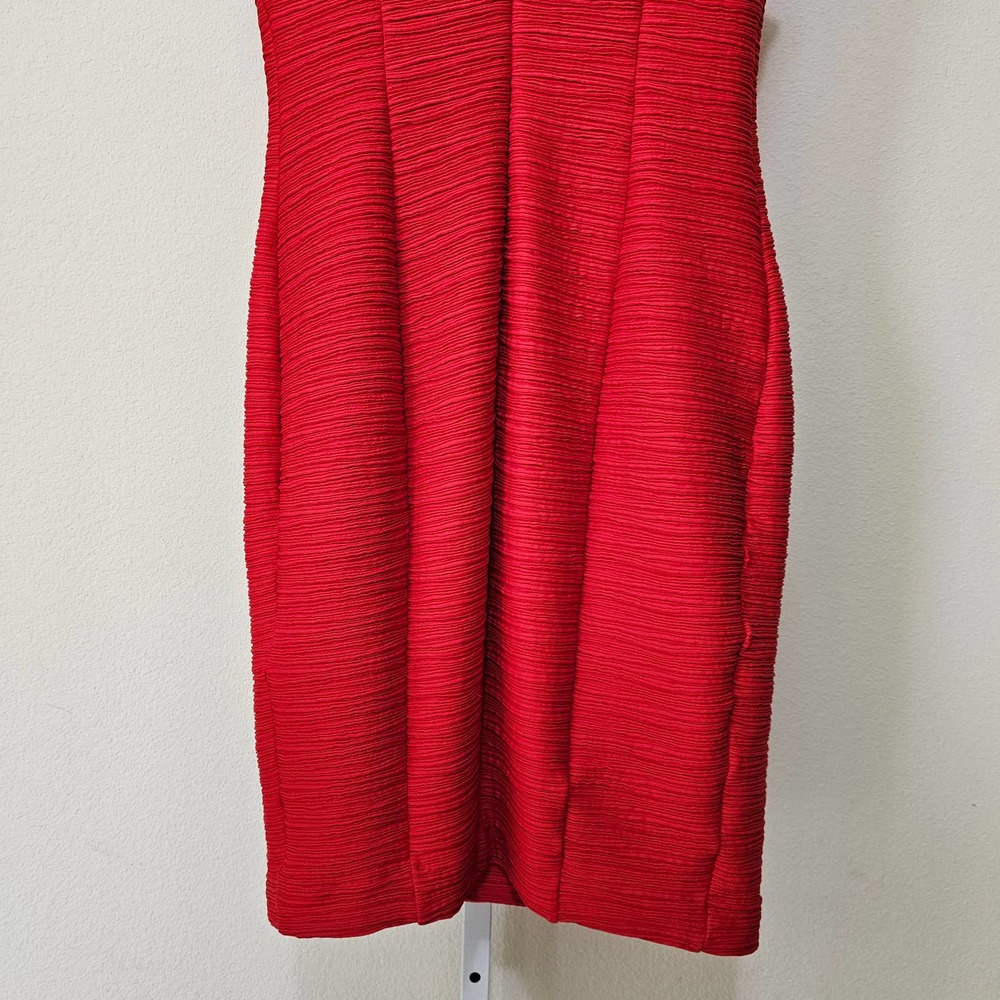 NUE by Shani Women's Red Form Fitting Short Sleeve Shirred Zipper Dress Sz M - Picture 8 of 15